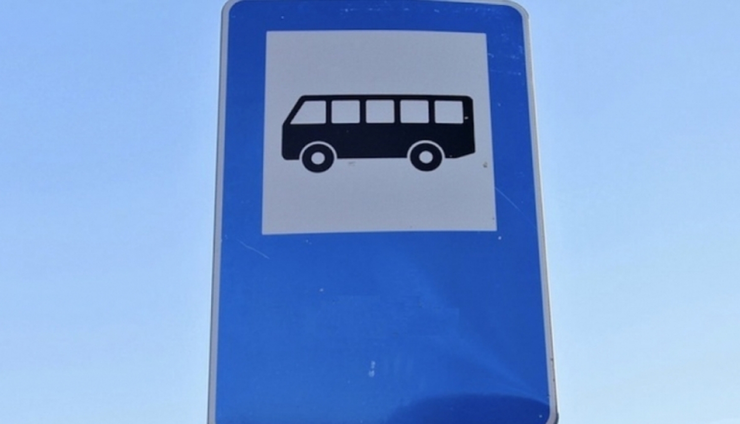 AS "Nordeka" piedāvā darbu autobusa vadītājam