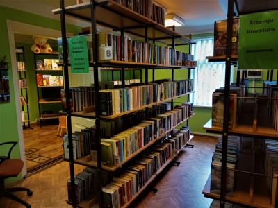 Vecsvirlaukas bibliotēka