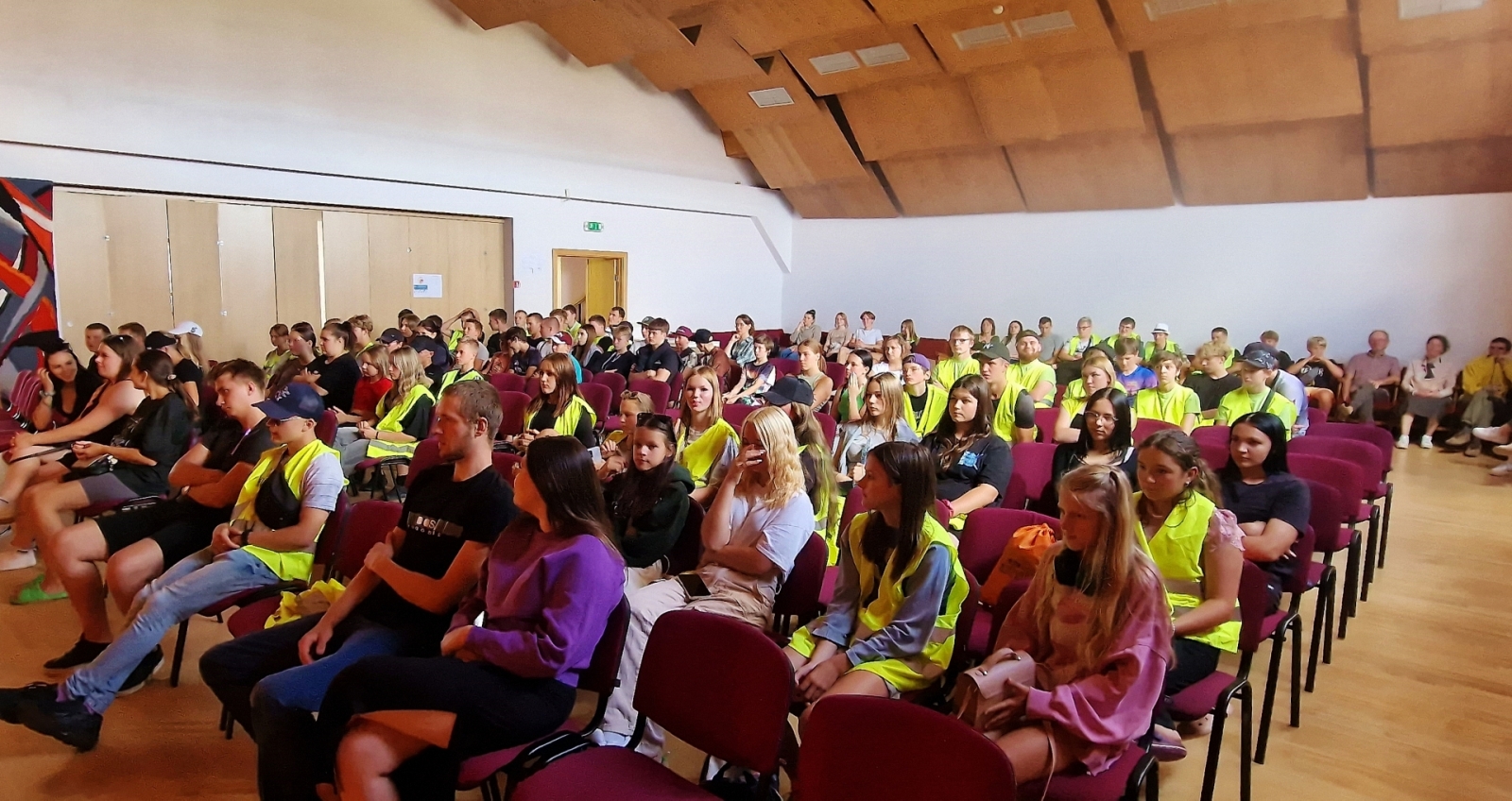 Aizvadītas Jelgavas novada jauniešu "Netradicionālās orientēšanās sacensības 2024"