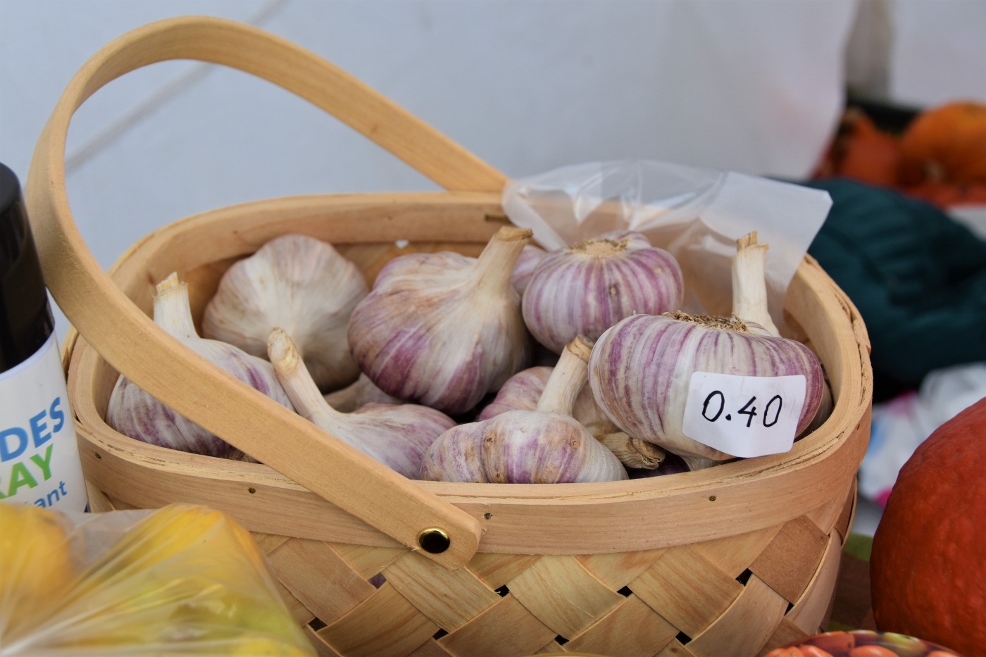 Ražas svētku tirdziņš pie restorāna "Zemnieka cienasts"