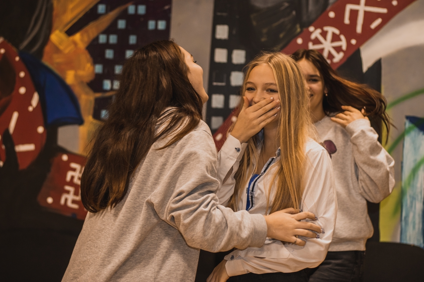 sarunu vakaru cikls AISBERGS