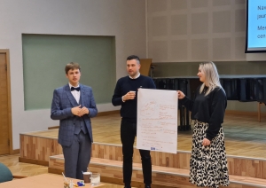 Novada jauniešu tikšanās ar deputātiem pasākumā “Kafija ar politiķiem”