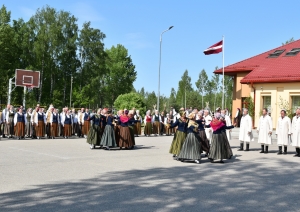 Valgundes plāksnes atklāšana