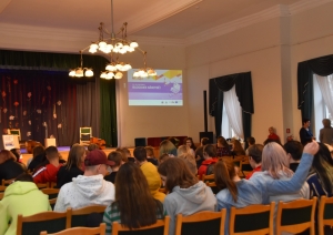 Karjeras nedēļā Jelgavas novada skolēni izzina nākotnes profesijas