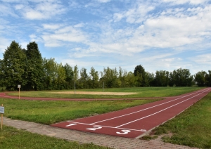SPORTA LAUKUMA SAKĀRTOŠANA SVĒTES CIEMĀ PIE SVĒTES PAMATSKOLAS