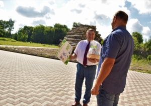 	Pašvaldība SIA “Easy pack” pasniedz “Gada uzņēmējs Zemgalē 2020” balvu