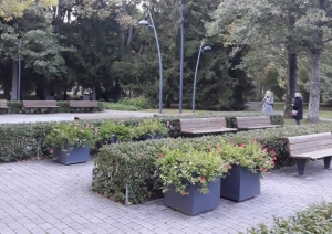 Iepazīstas ar parku uzturēšanas un apsaimniekošanas jautājumiem ainavu attīstībai un tūristu piesaistei