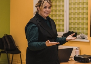sarunu vakaru cikls AISBERGS