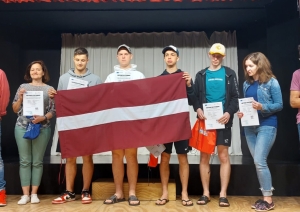 Ar sveicieniem no Spānijas! Saludos desde España!