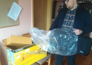 s1_28515.jpg