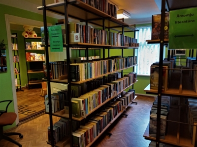 Vecsvirlaukas bibliotēka