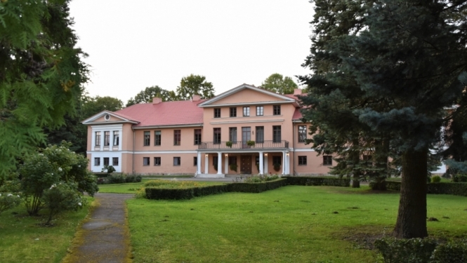 Izstrādātas izzinošas digitālās tūres divām Jelgavas novada muižu un parku ekskursijām