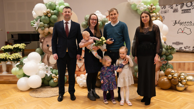 Jaundzimušo sveikšana