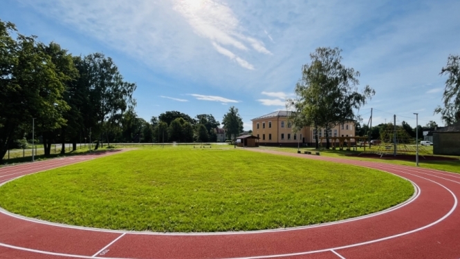 KULK ir pabeidzis Elejas sākumskolas teritorijas labiekārtošanu