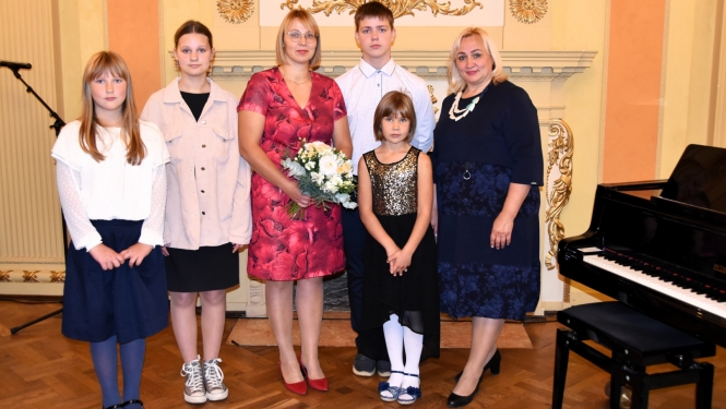 Amerikas Latviešu apvienības stipendiāti