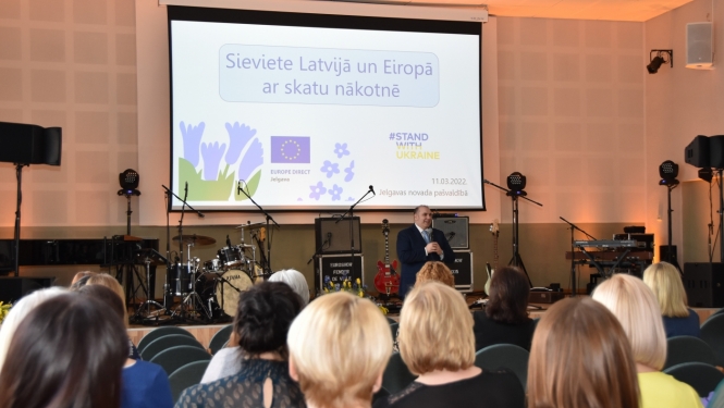 Starptautiskajā sieviešu dienā akcentē sieviešu spēku un vienotību