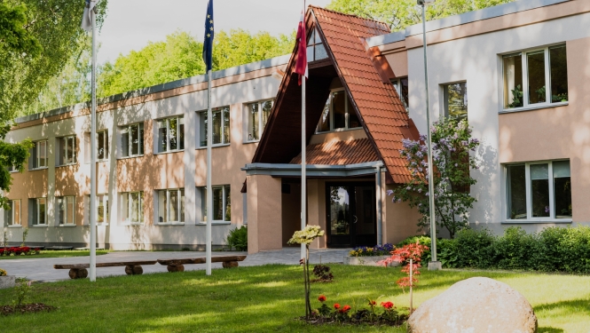 Teteles pamatskola