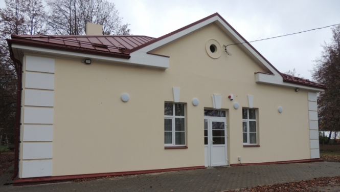 "Jauniešu mājas" ēka no ārpuses