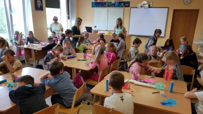 Zinātņu diena Elejas vidusskolā