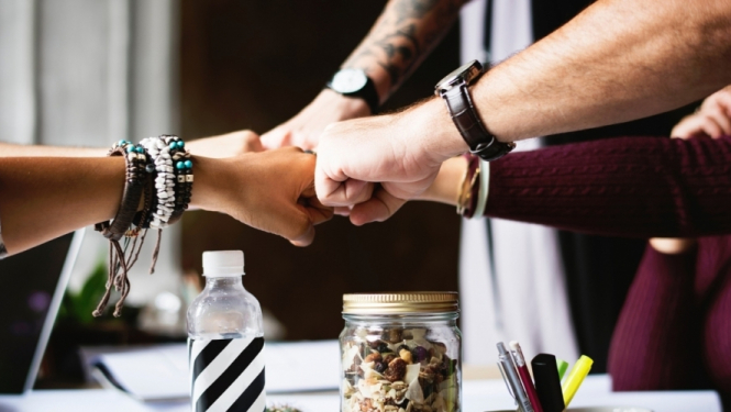 Apstiprināti trīs jauniešu iniciatīvu projektu iesniegumi