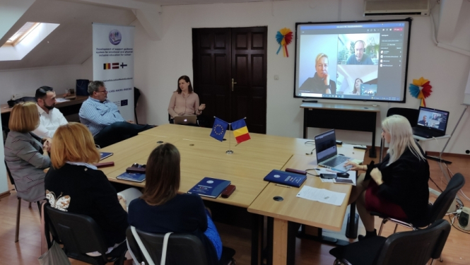 Iepazīstas ar Aradas apgabala izglītības iestāžu atbalsta personāla darba principiem