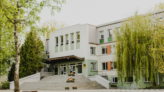 Ozolnieku vidusskola