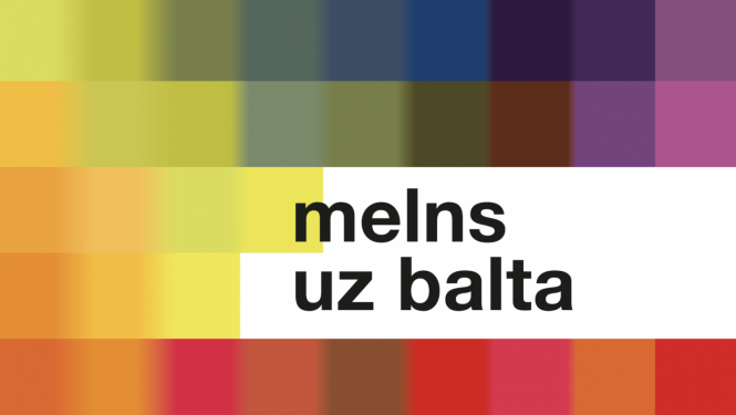 Melns uz balta