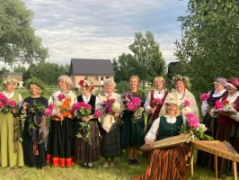 Līvbērzes pagasta folkloras kopa „Zemgaļi”