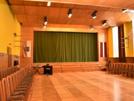 s1_257851.jpg