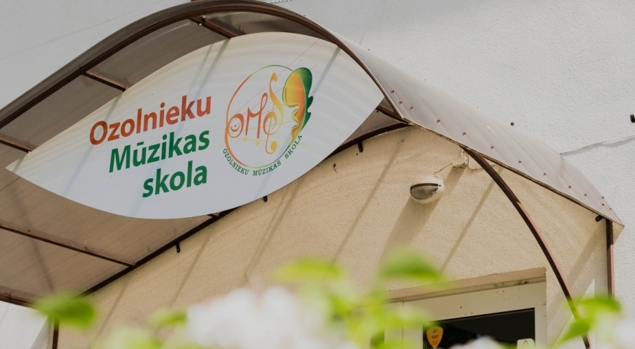 Ozolnieku Mūzikas skola