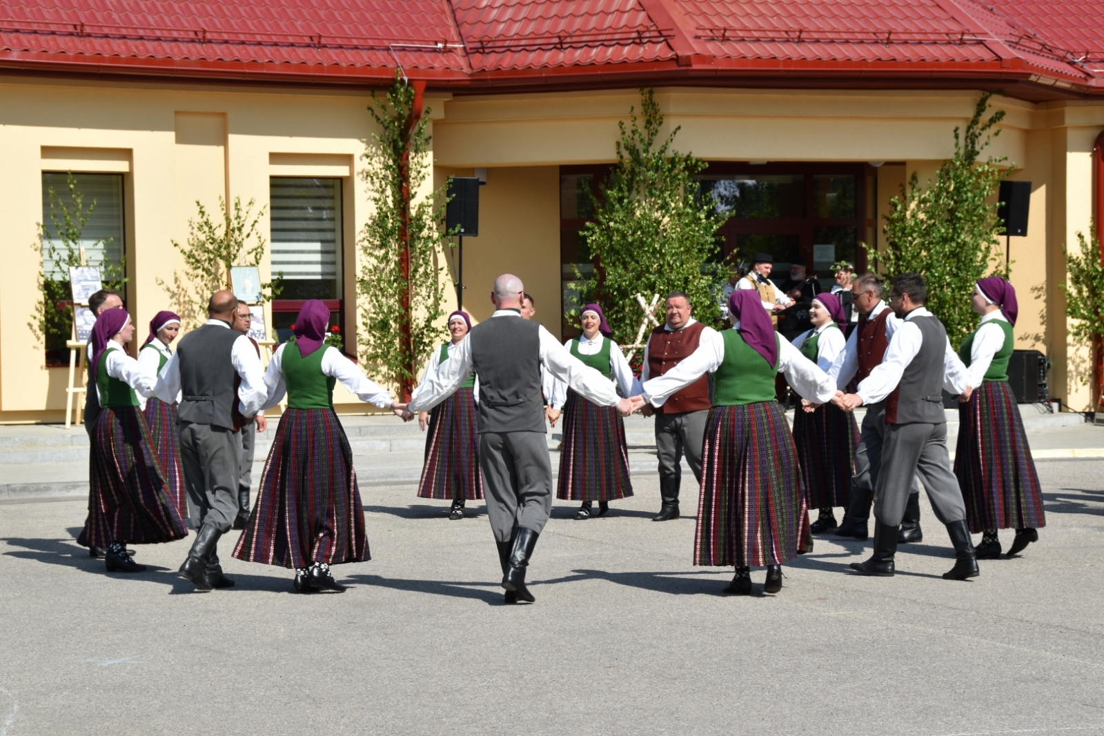 Valgundes plāksnes atklāšana