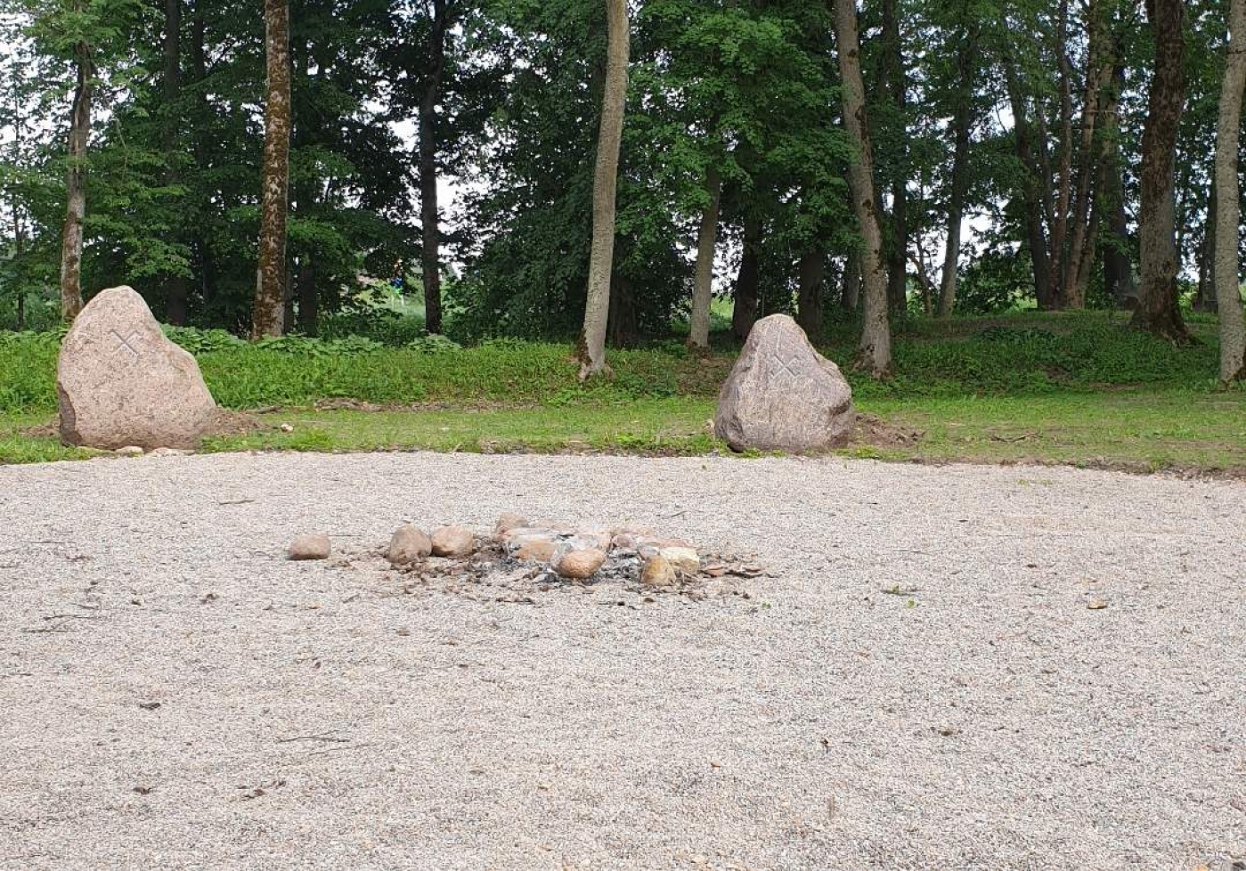 Staļģenē izveidota gadskārtu un svinību vieta