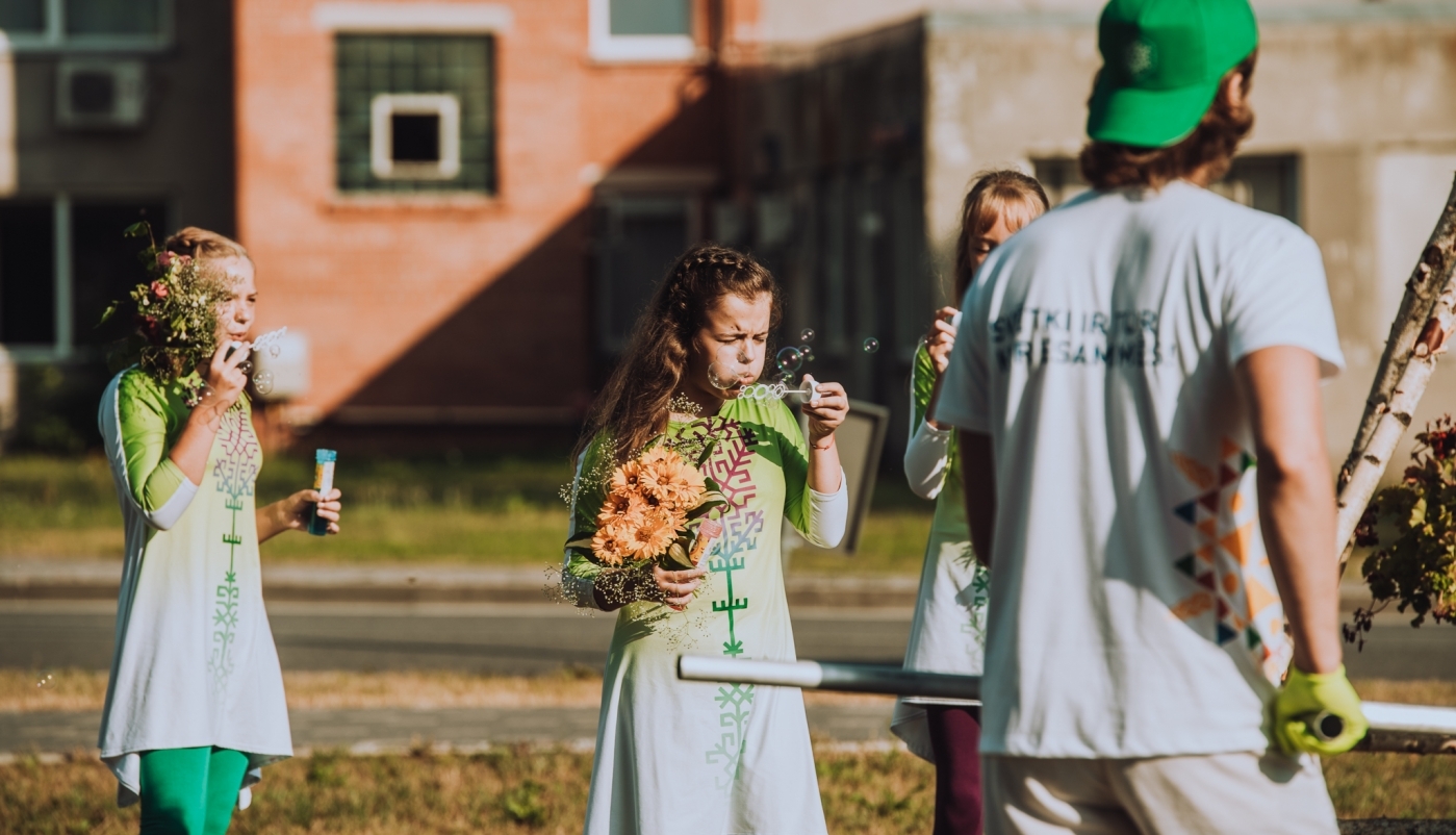 Jelgavas novads sagaida Latvijas skolu jaunatnes dziesmu un deju svētku organizatorus un sveicinātājus