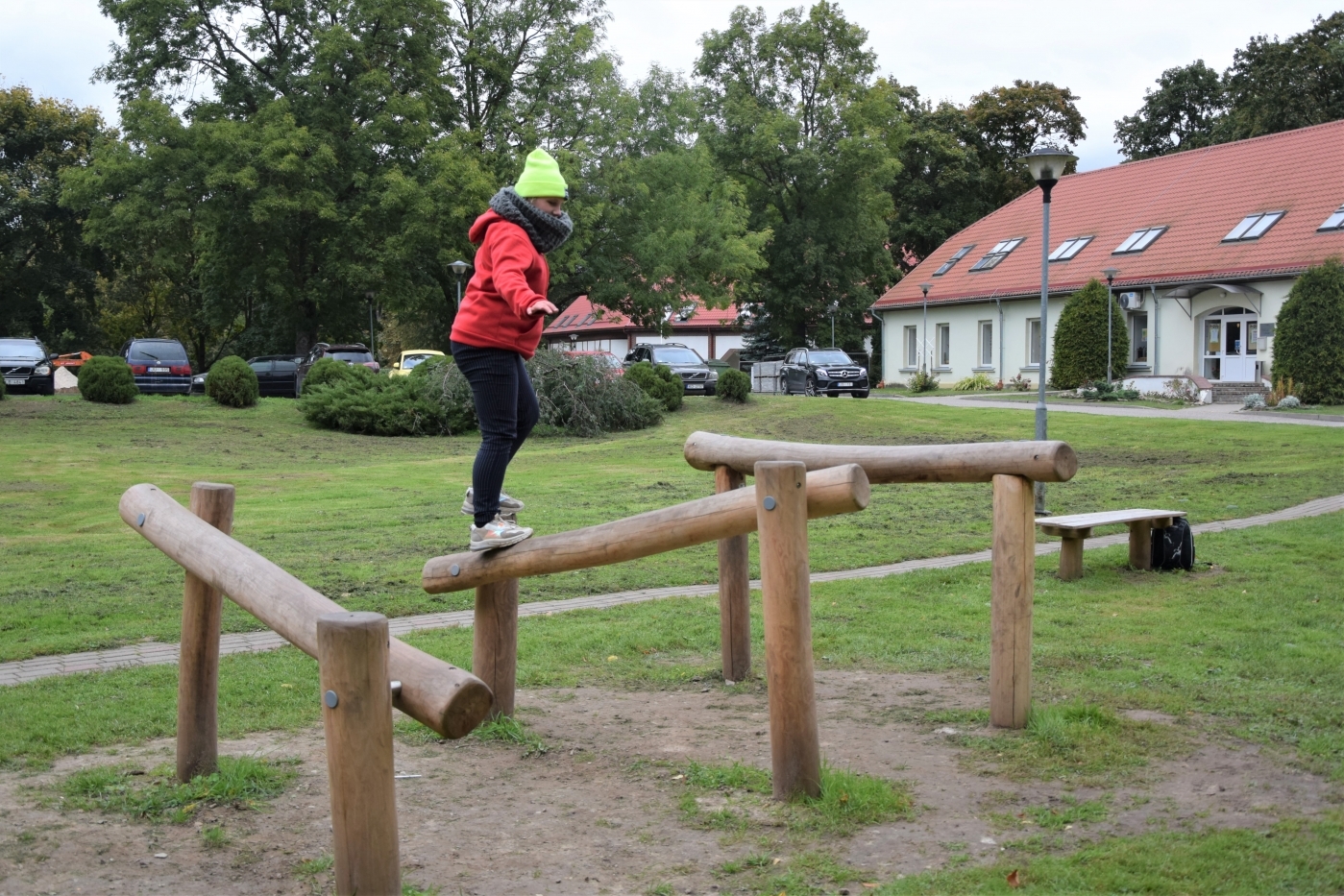 Staļģenes vidusskola gūst pieredzi mācību procesa vadīšanai un skolēnu brīvā laika pavadīšanai dabā