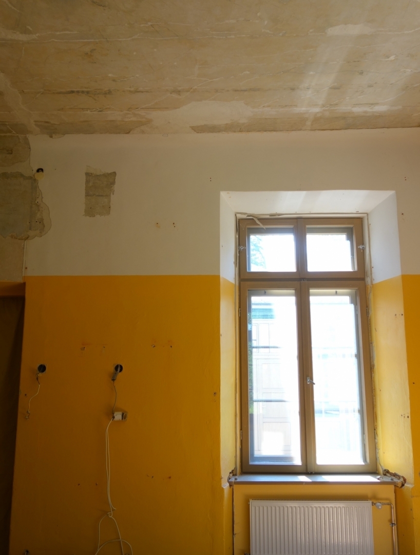 Vilces muižā noslēgušies kungu mājas telpas nr. 14 sienu krāsojuma konservācijas darbi
