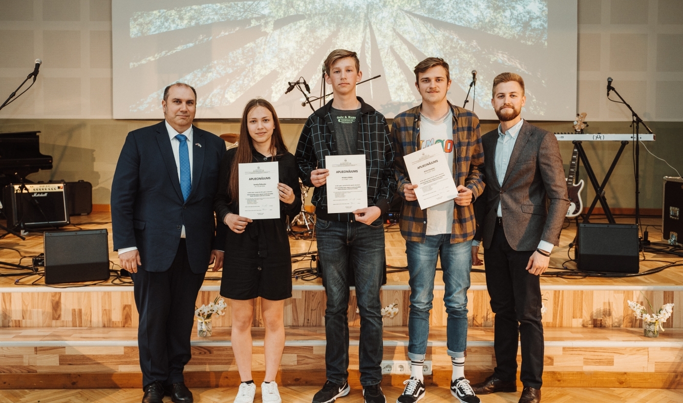 Jauniešu brīvprātīgā darba apbalvošanas pasākums par 2021.gadu Jelgavas novada pašvaldībā