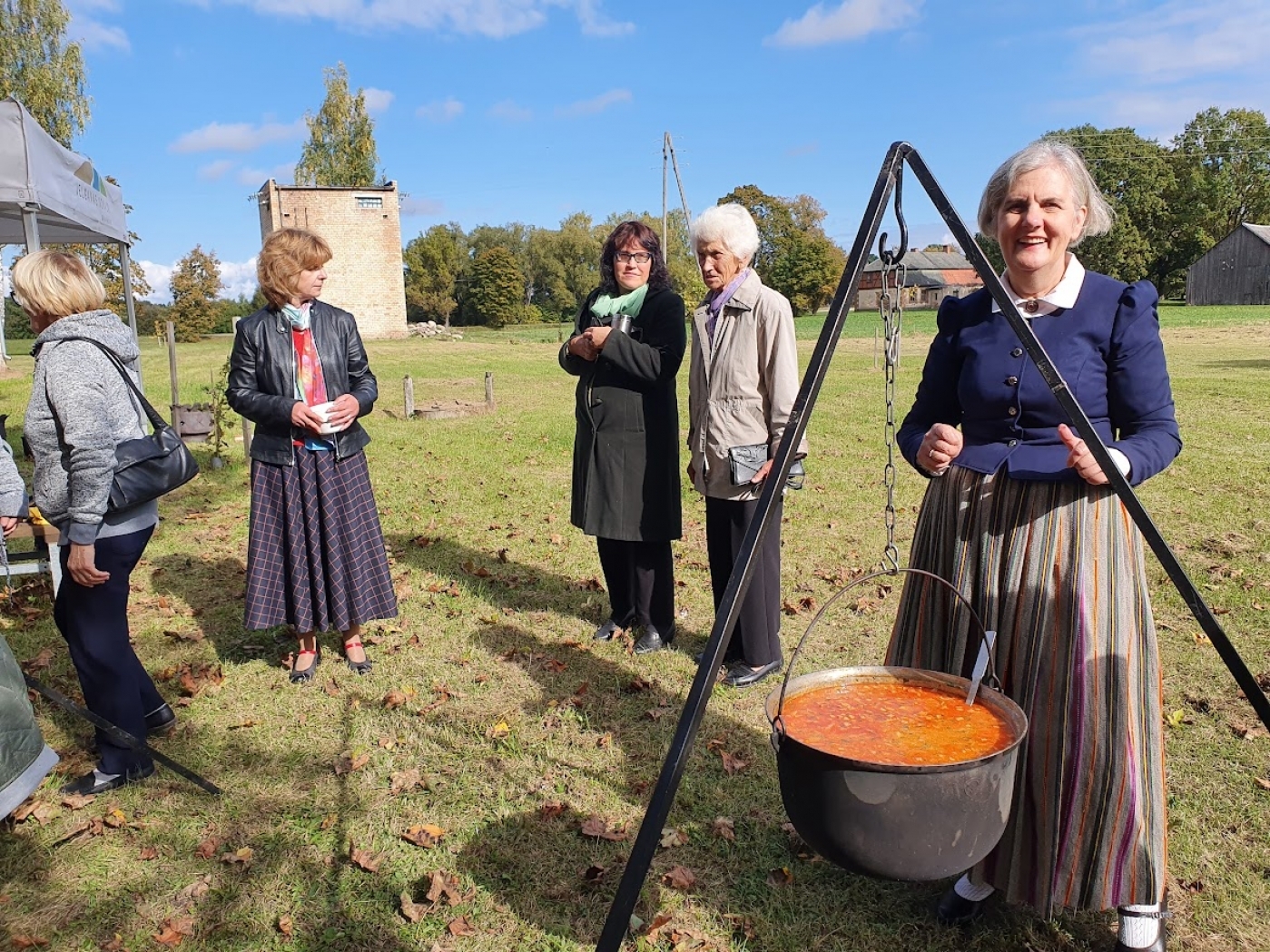 Aktīvās atpūtas diena "Visi uz Vilci!" rudenīgajā Vilces muižas parkā