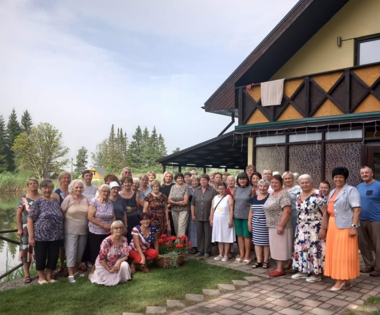 Senioru vasaras skola Zaļeniekos