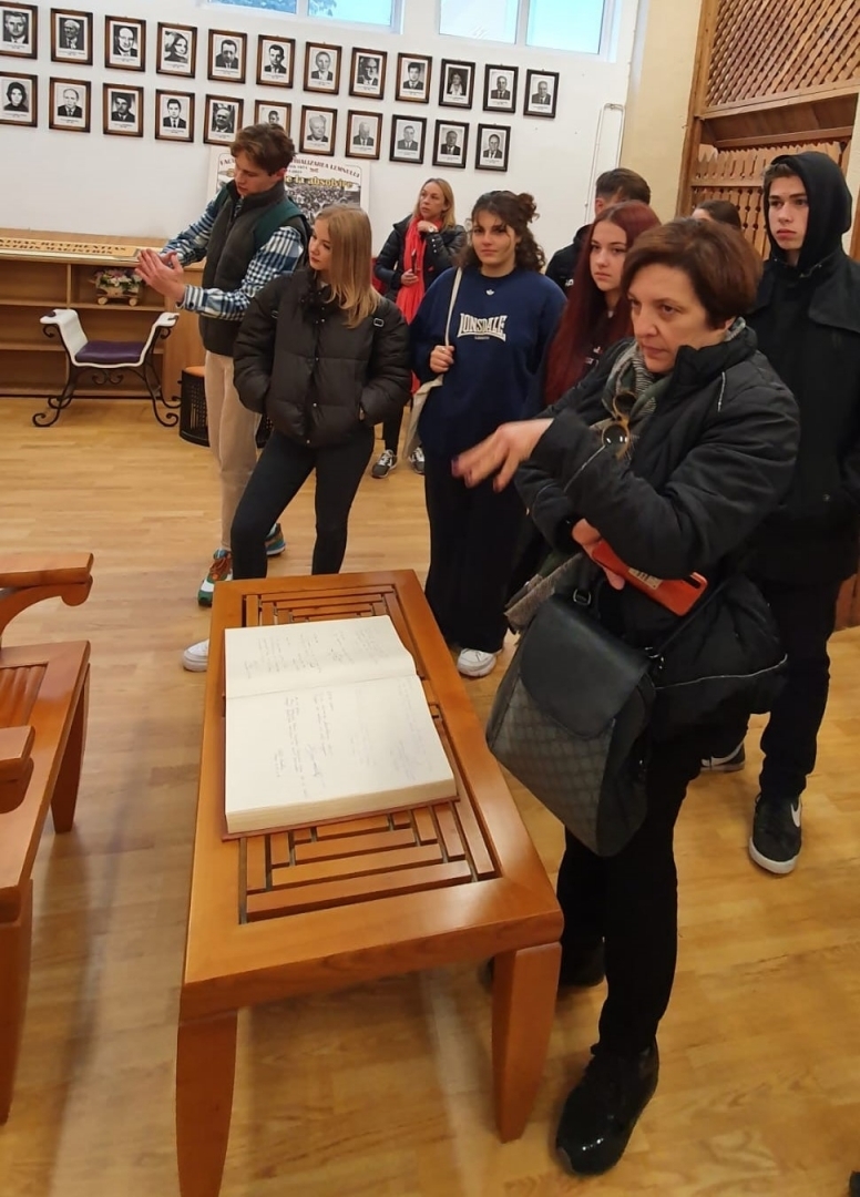 Elejas vidusskolas skolēni un pedagogi atgriezušies no vizītes Rumānijā