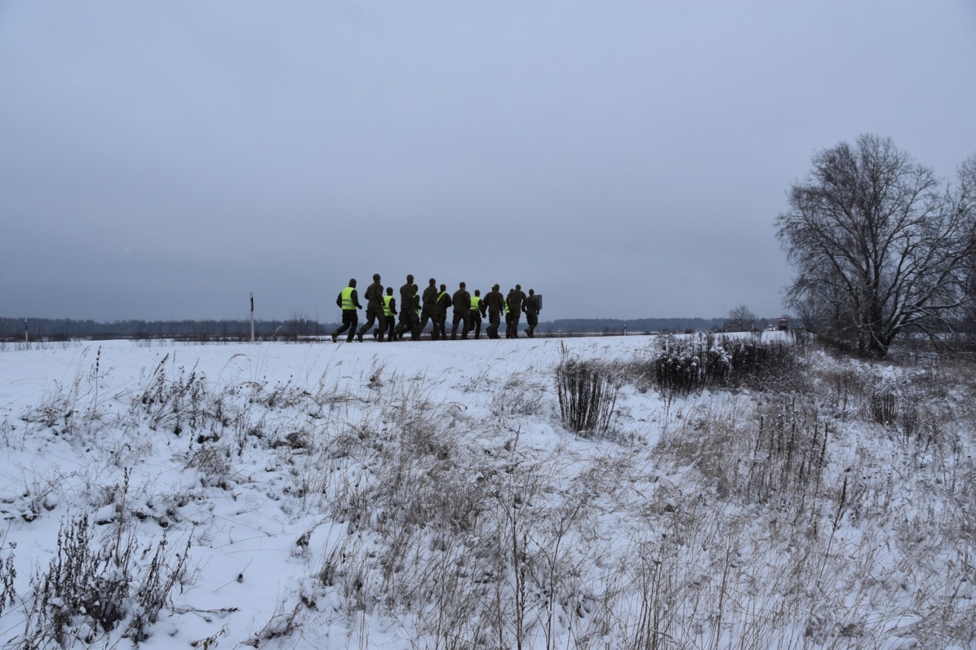 Piemiņas skrējiens par godu Latvijas Kara skolas brīvības cīņās 14 kritušajiem kadetiem