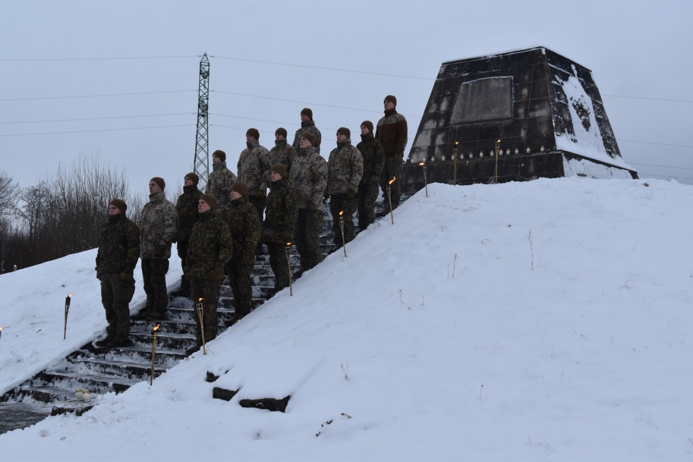 Piemiņas skrējiens par godu Latvijas Kara skolas brīvības cīņās 14 kritušajiem kadetiem