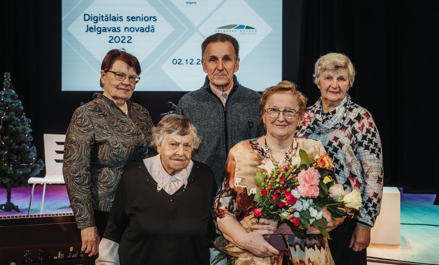 Noslēdzies konkurss “Digitālais seniors Jelgavas novadā 2022”