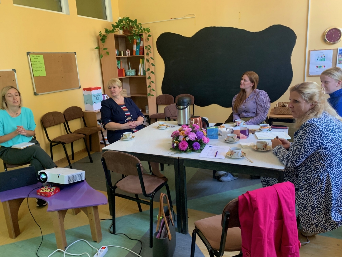 Jelgavas novada izglītības iestādēs viesojas skolēni un skolotāji no Nīderlandes un Slovākijas 