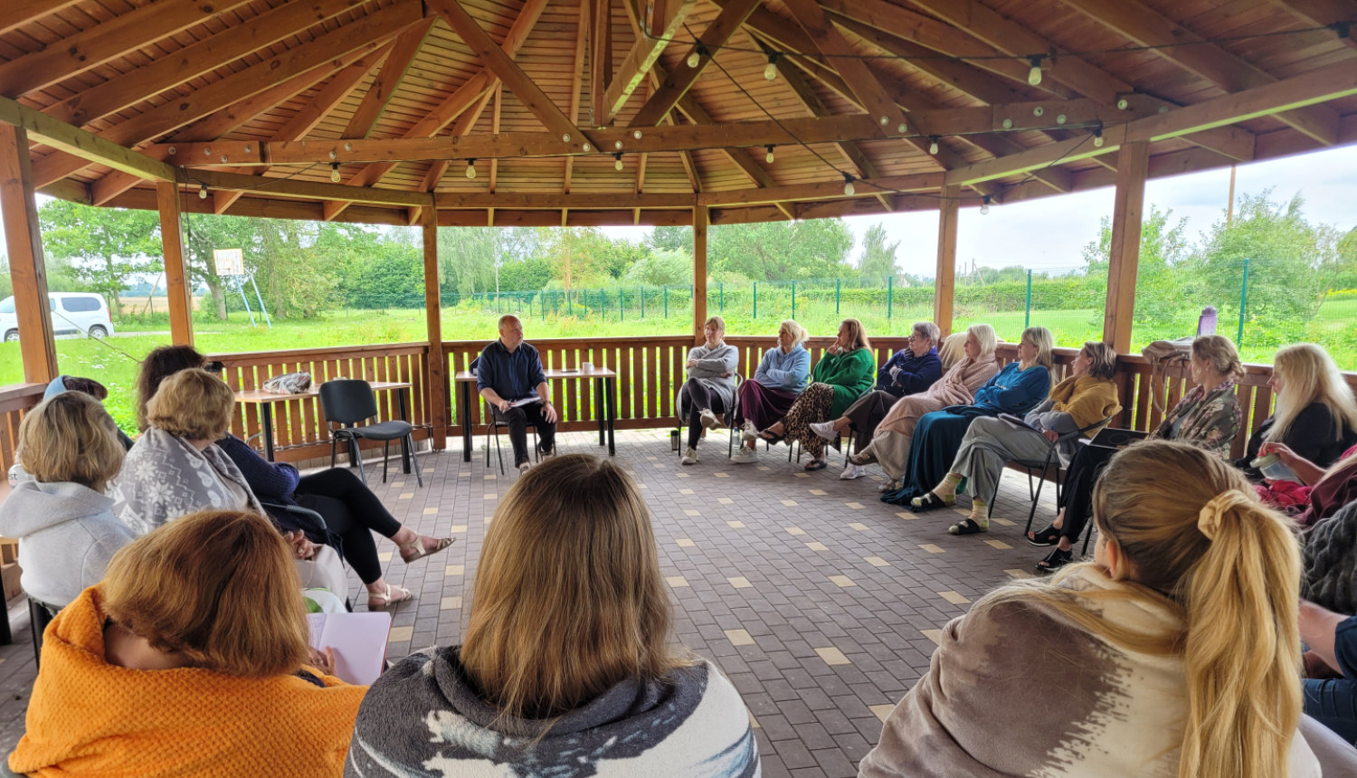Pašizaugsmes skola sievietēm