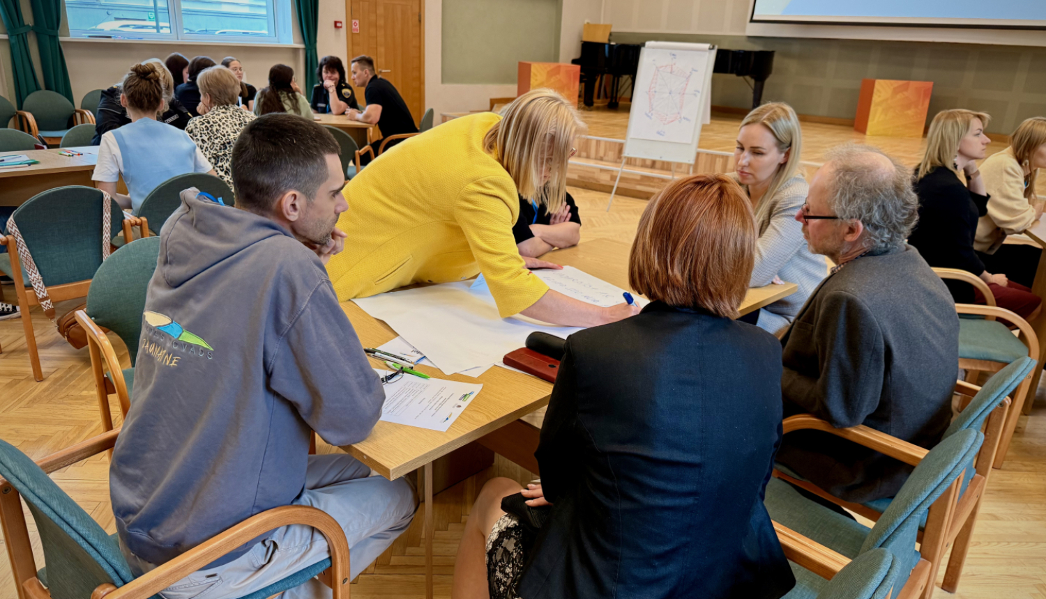 Uzsākta mentoru sistēmas izstrāde jauniešiem Jelgavas novadā