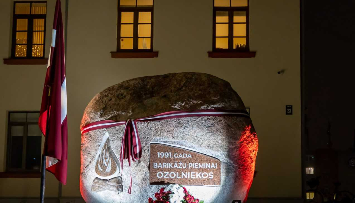 Ozolnieki_barikādes