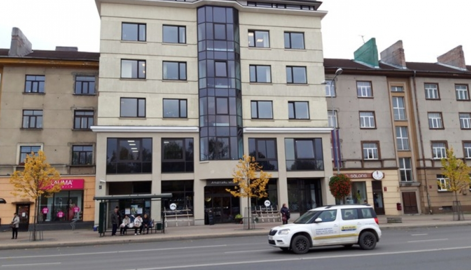 Par “Jelgavas novada KU” valdes locekli apstiprina Dinu Stašānu