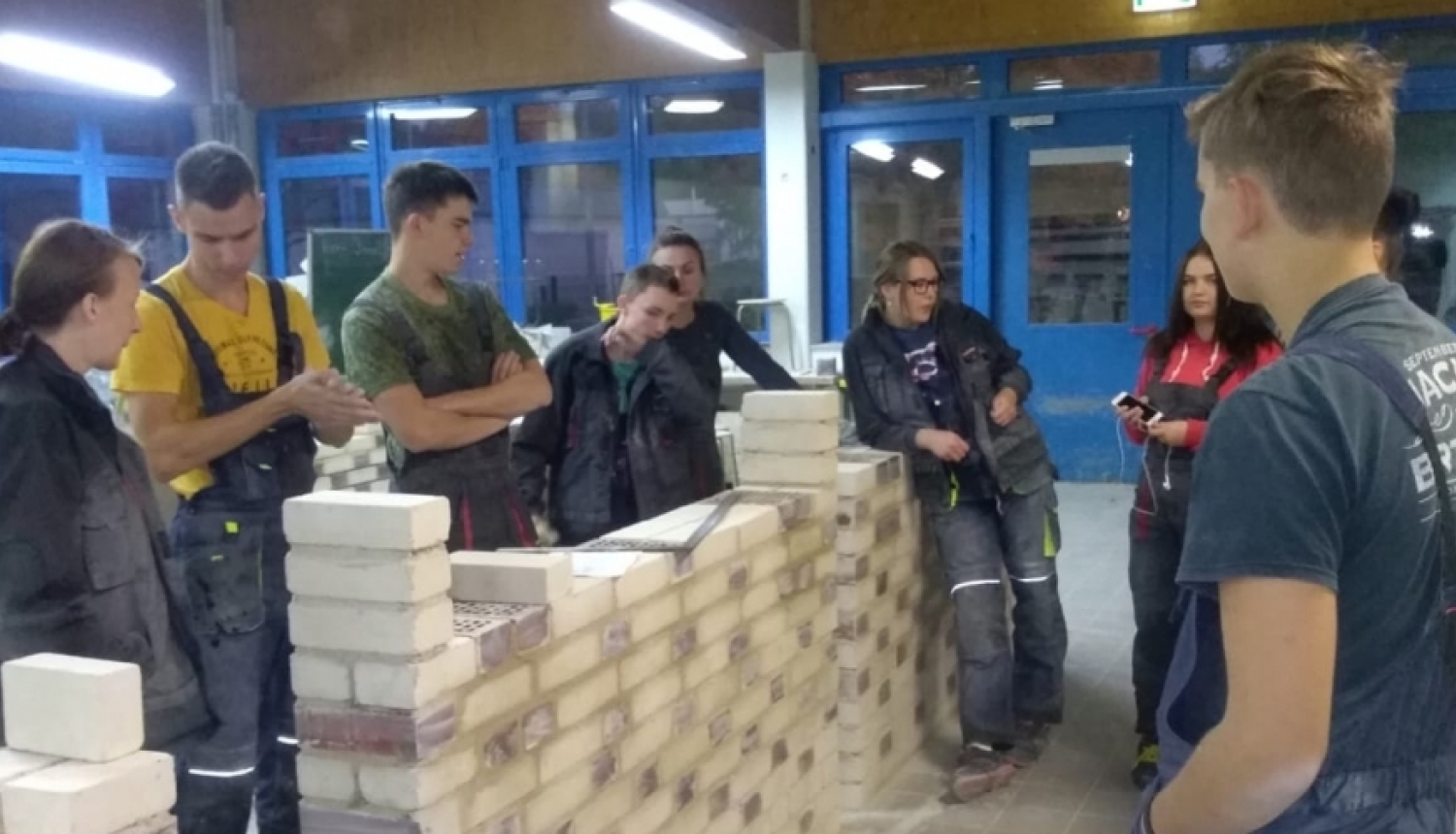 Zaļenieku komerciālās un amatniecības vidusskolas audzēkņi stažējas Vācijā