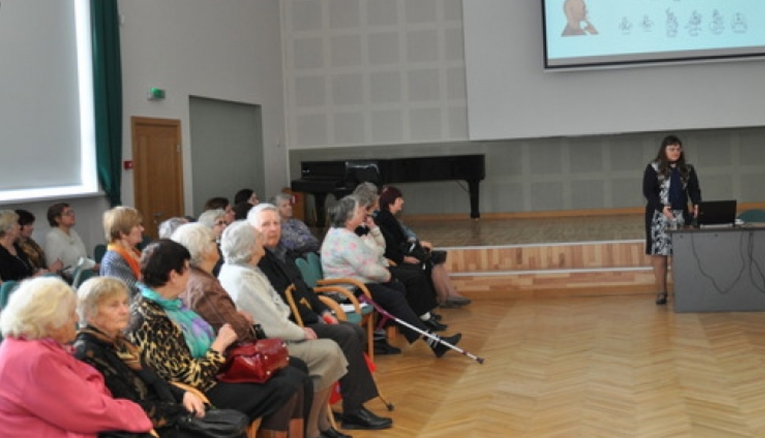 Seniori gūst zināšanas veselības veicināšanai semināros un praktiskos pasākumos