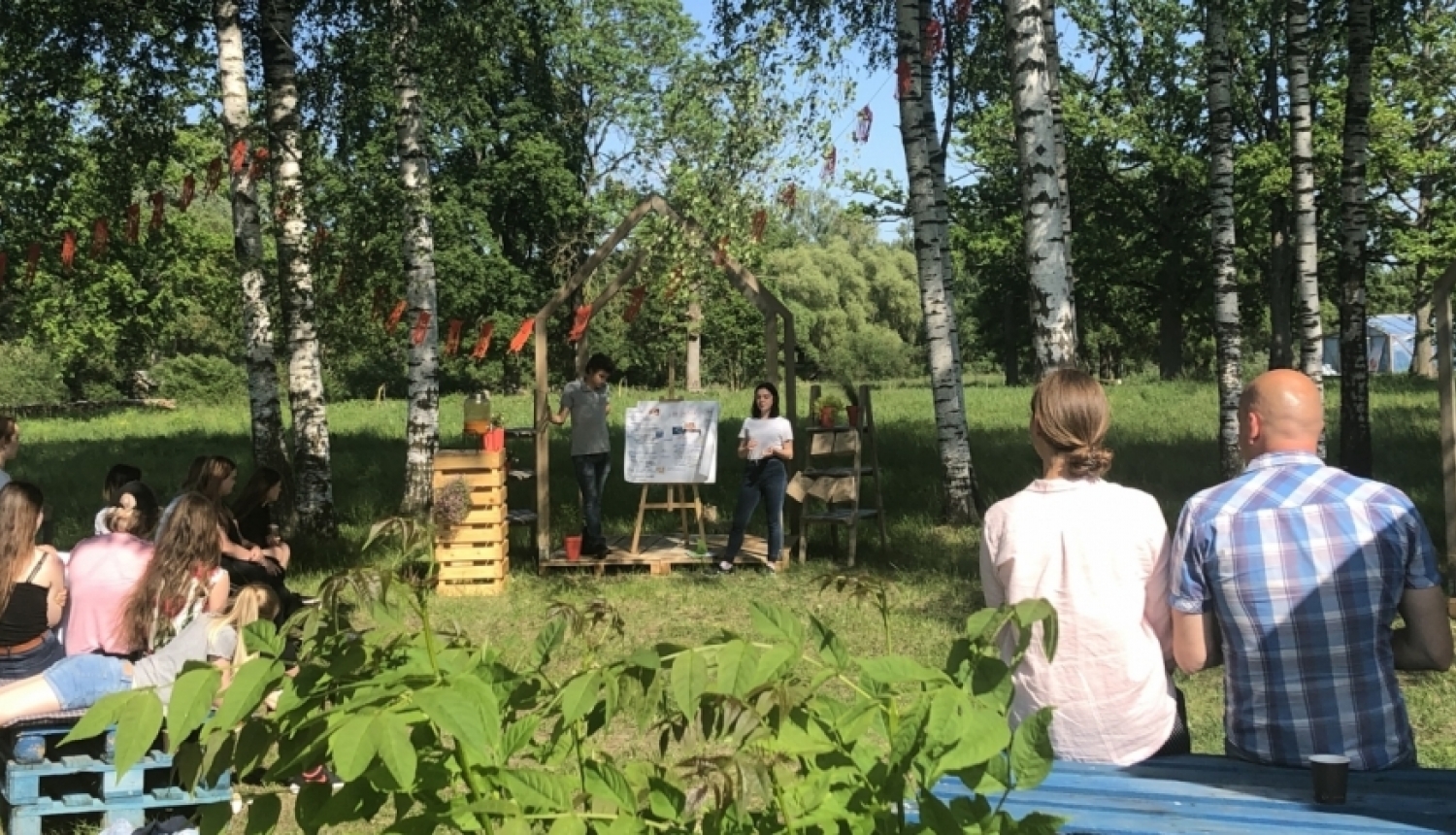 Skolēni nometnē ‘’Drosme + spējas = UZŅĒMĒJSPĒJAS’’ rada biznesa idejas un meklē savu sapņu profesiju